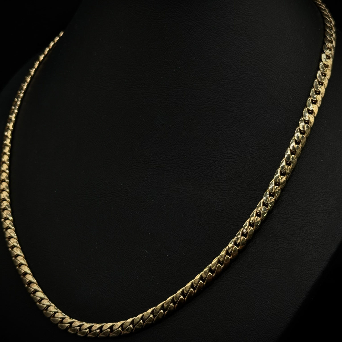 CADENA ESTILO CUBANA ORO 10K 60cm