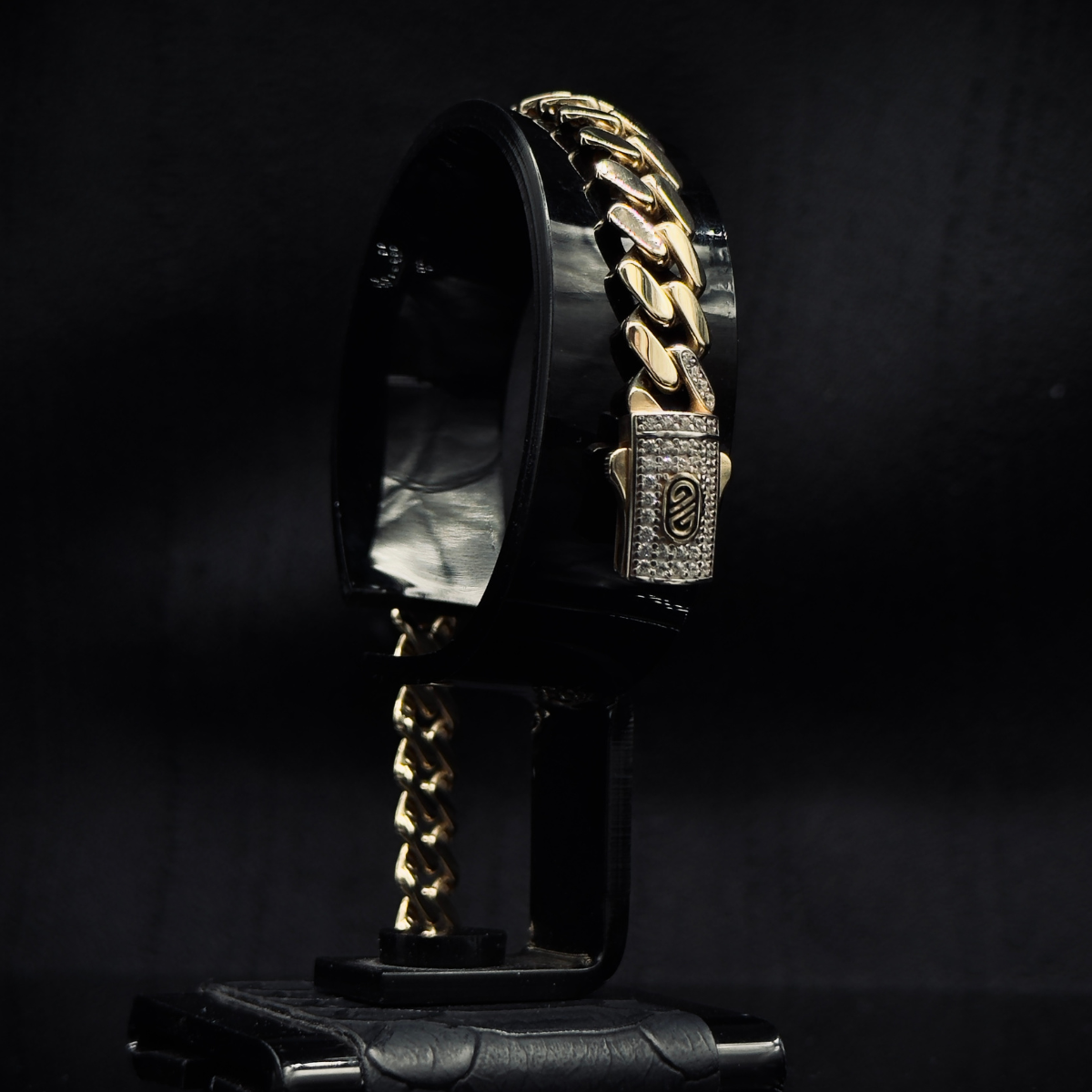 PULSO ESTILO CUBANO ORO10K 18cm