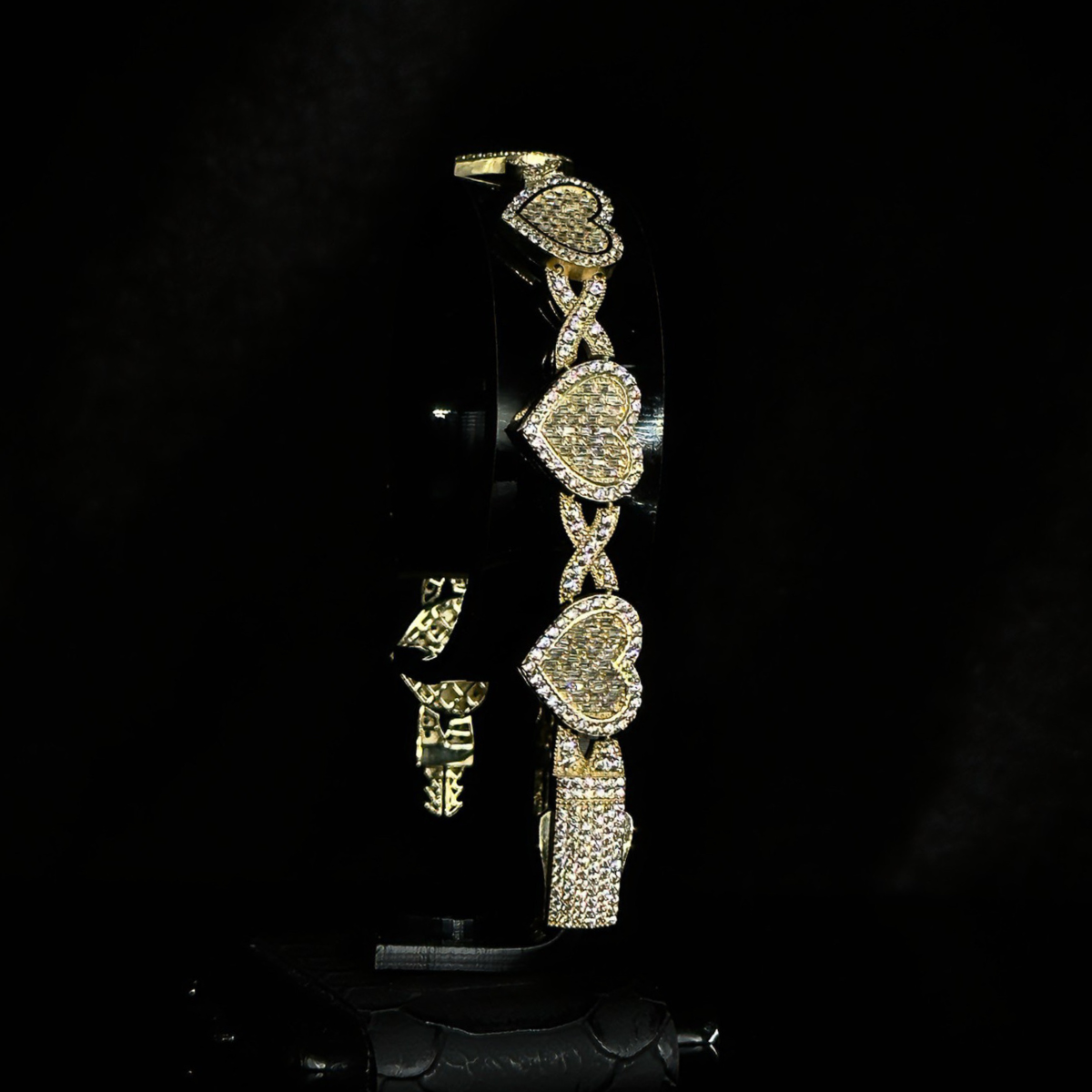 PULSO CORAZON en ORO 10K 19cm