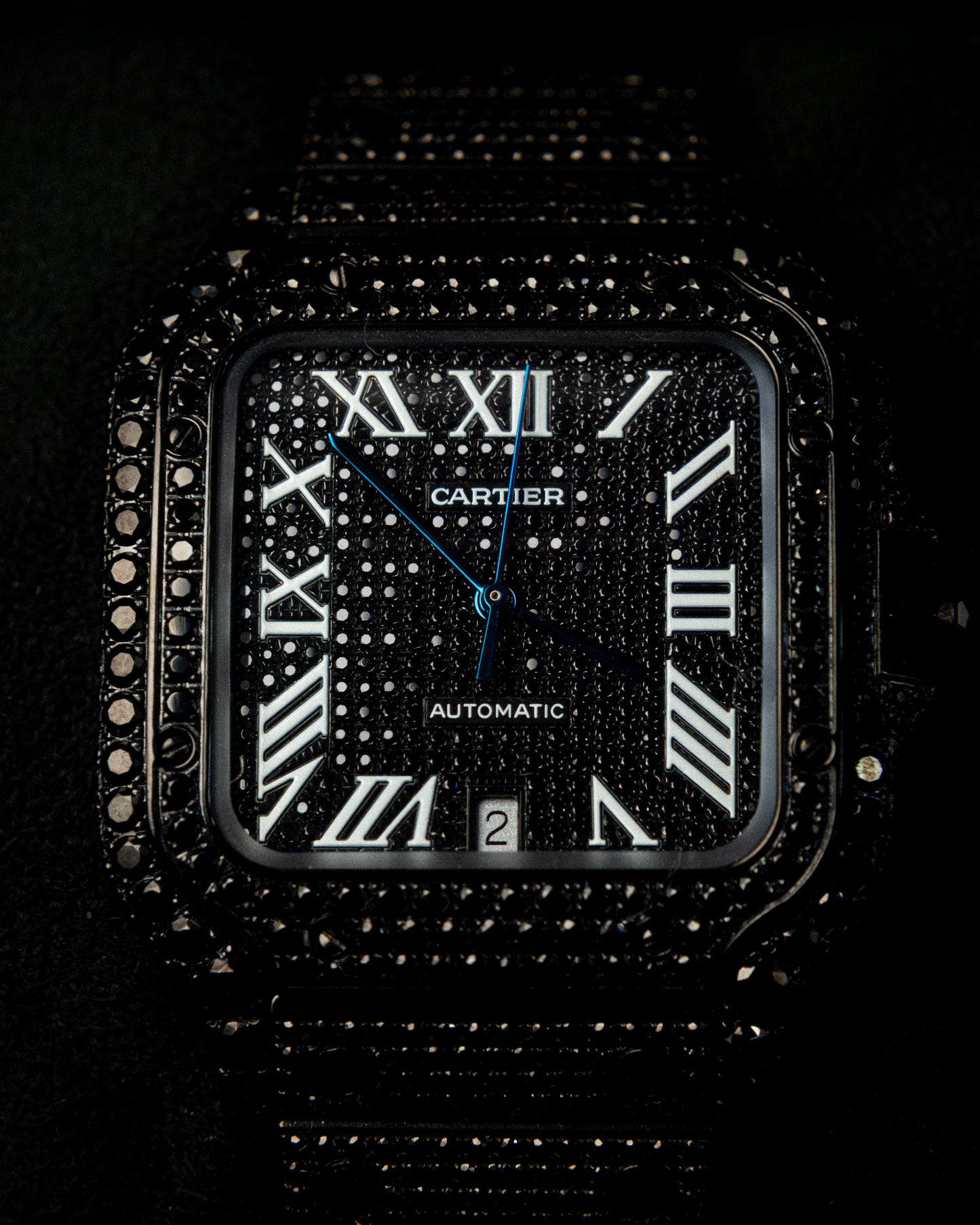SANTOS CARTIER BLACK DIAL FULL BLACK DIAMONDS NATURALES AÑO 2024 full set