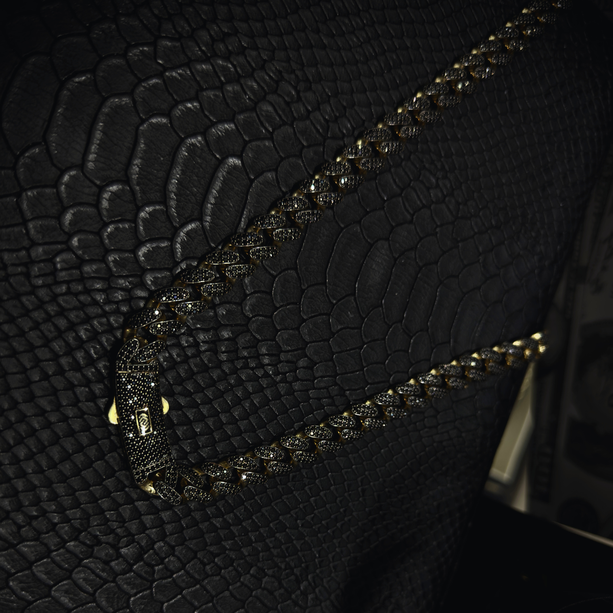 CADENA BARBADA ZIRCONIA ORO 14 KILATES