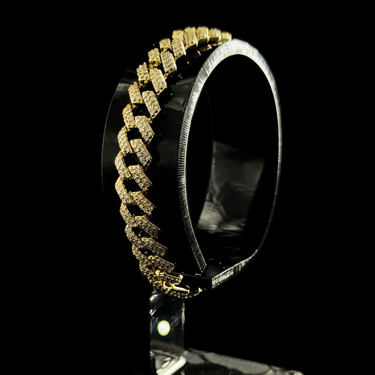 PULSO CUBANO BAÑADO EN ORO 18K 17cm