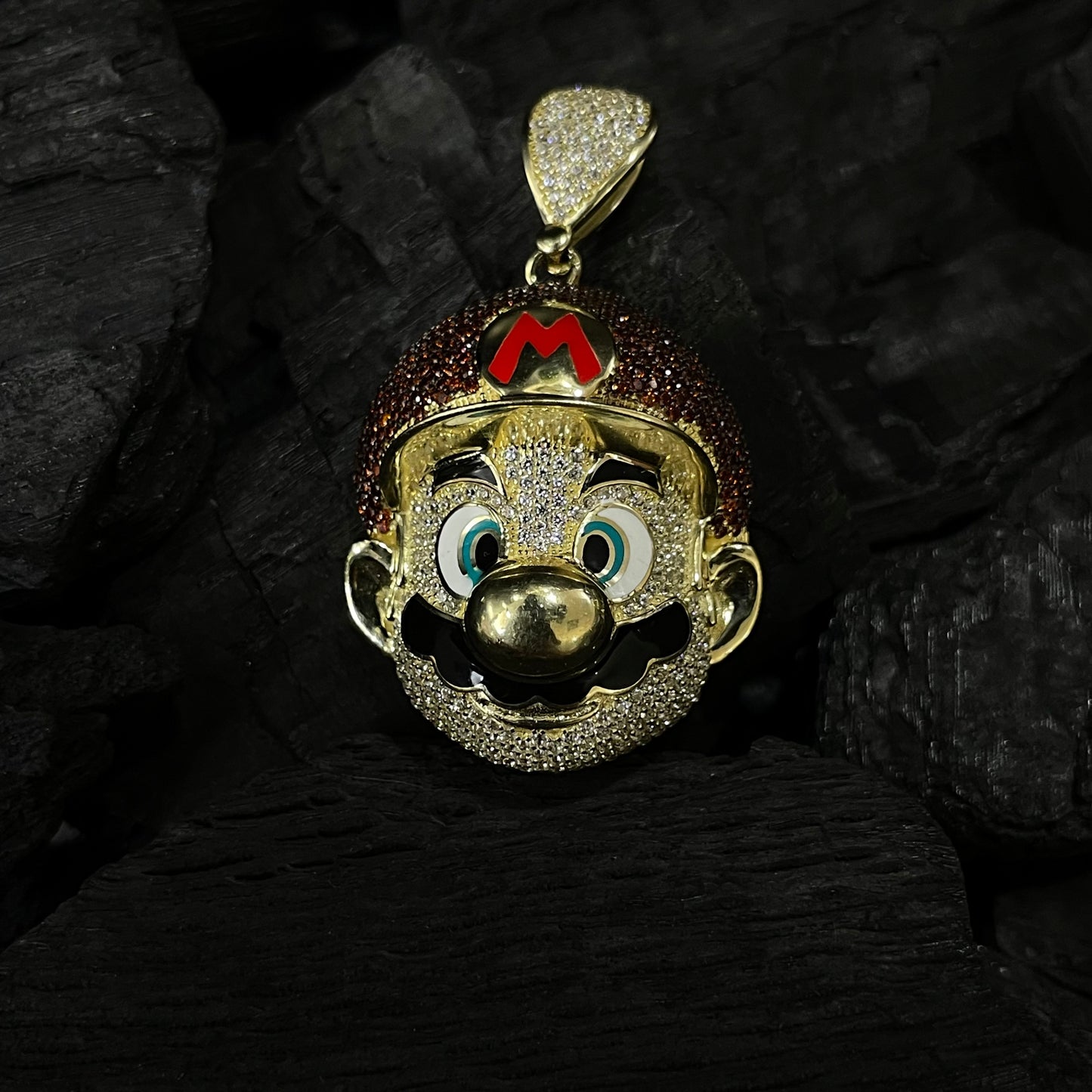 DIJE MARIO BROS ZIRCONIAS ORO 10 KILATES